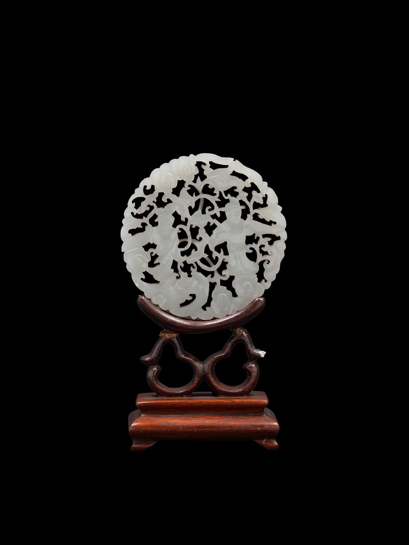 INTAGLIO IN GIADA CELADON