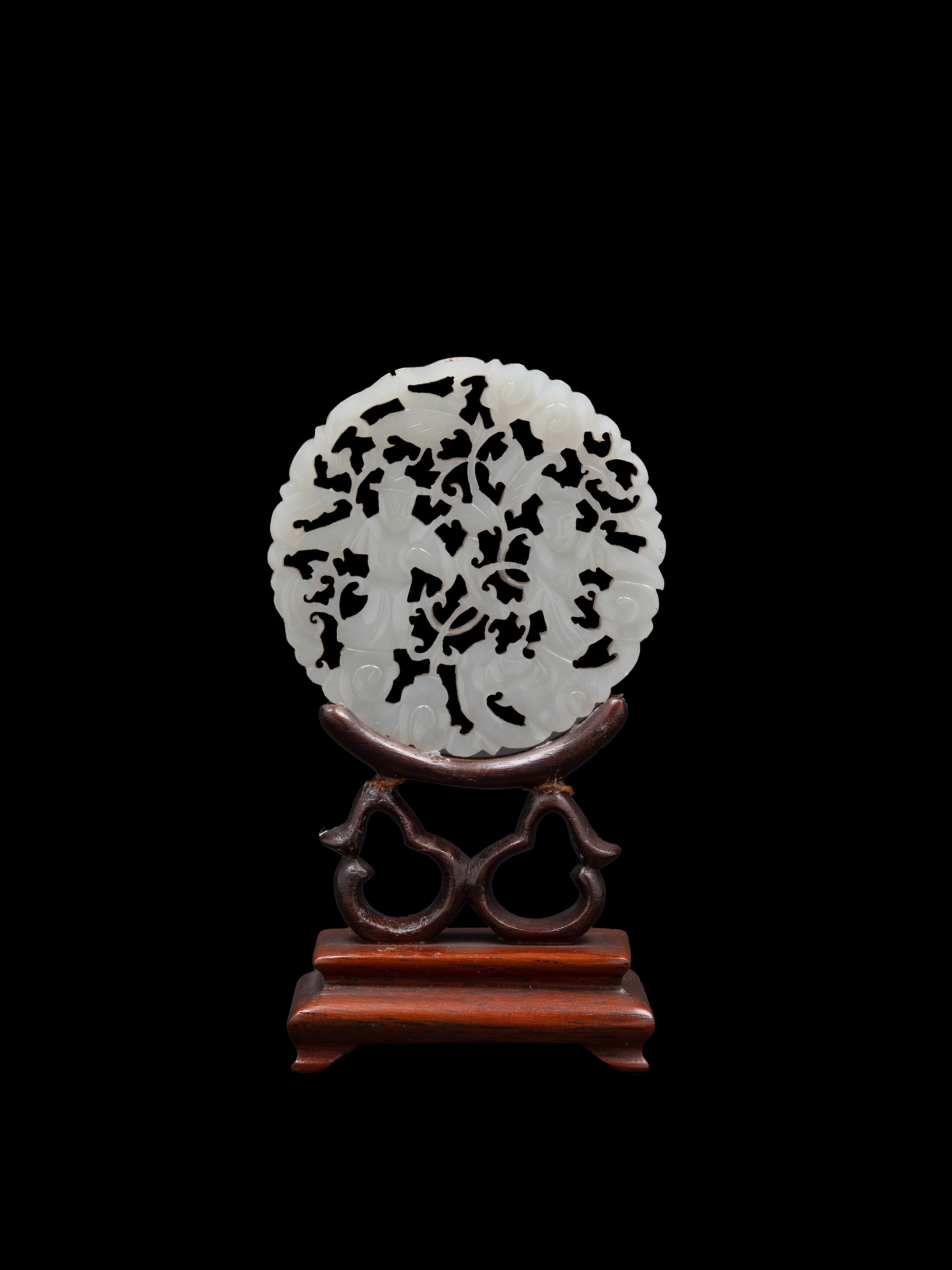 INTAGLIO IN GIADA CELADON