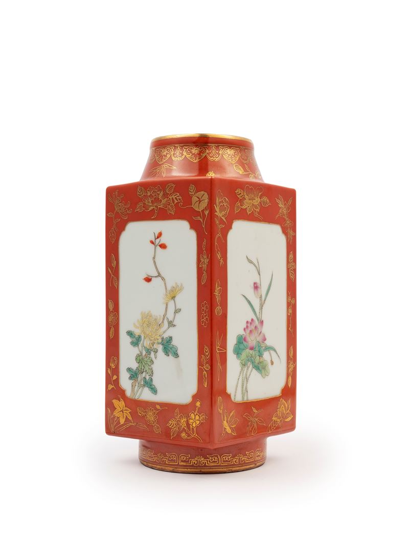 Vaso in Porcellana Famiglia Rosa