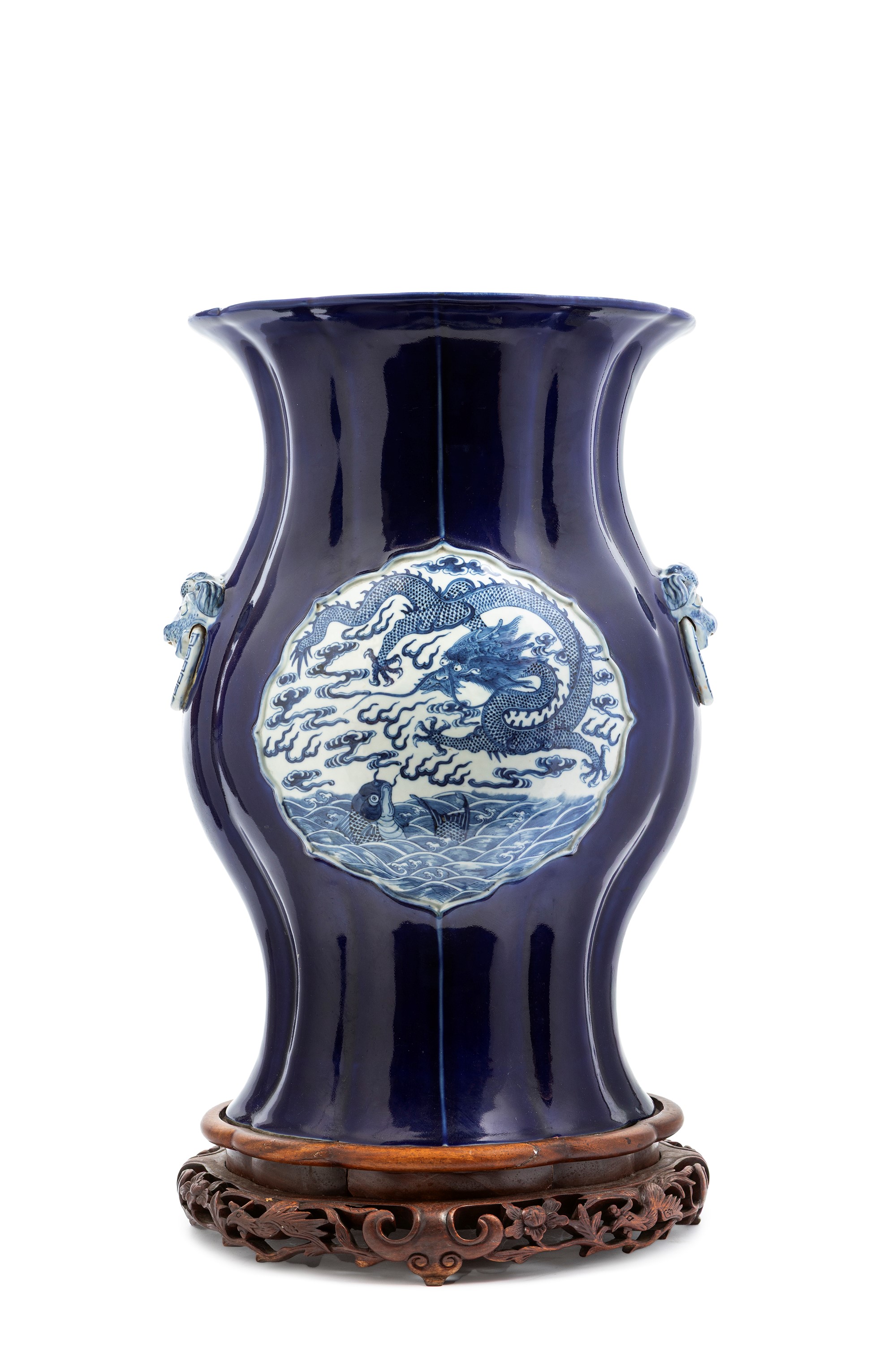 Grande e Raro Vaso in Porcellana Bianca e Blu