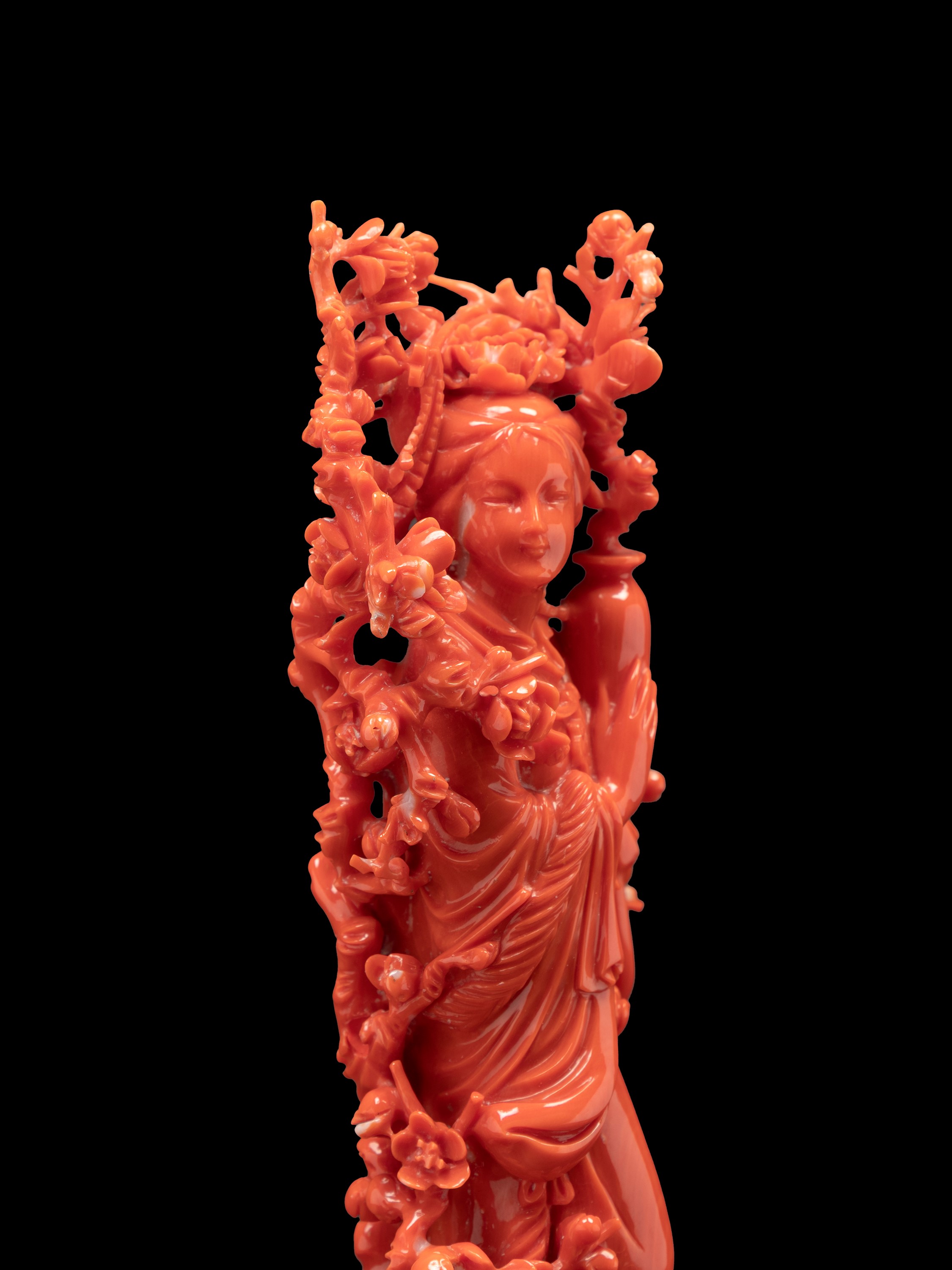 ☼FIGURA IN CORALLO ROSSO MOMO O CERASUOLO SCUOLA DI PECHINO