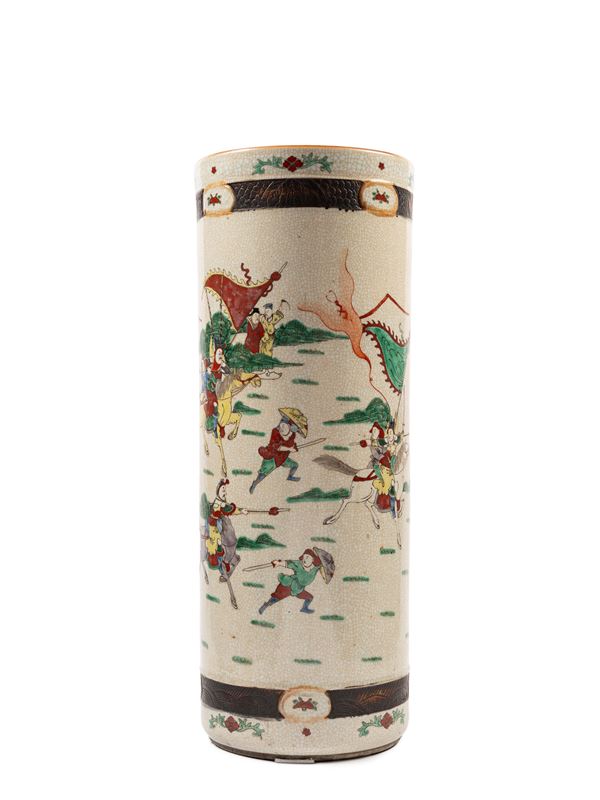 A LARGE NANKIN PORCELAIN UMBRELLA-STAND