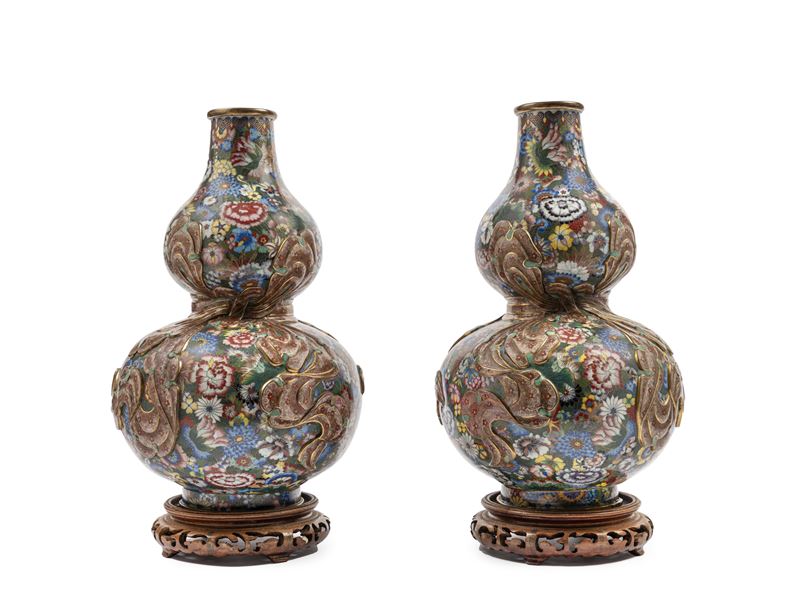 COPPIA DI VASI IN CLOISONNÉ