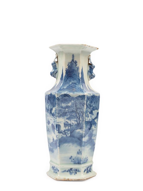 VASO IN PORCELLANA BIANCO E BLU