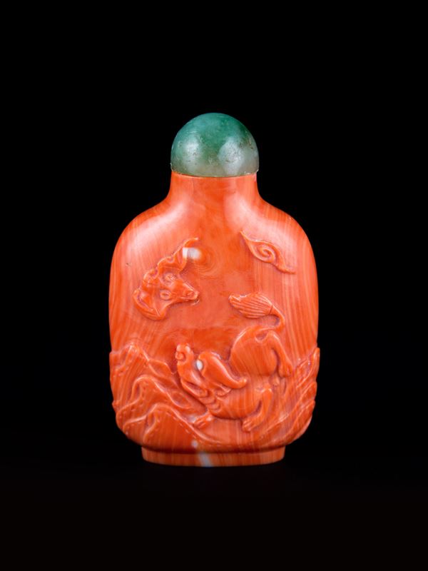 CORAL SNUFF BOTTLE