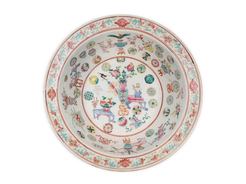 BACILE IN PORCELLANA FAMIGLIA ROSA