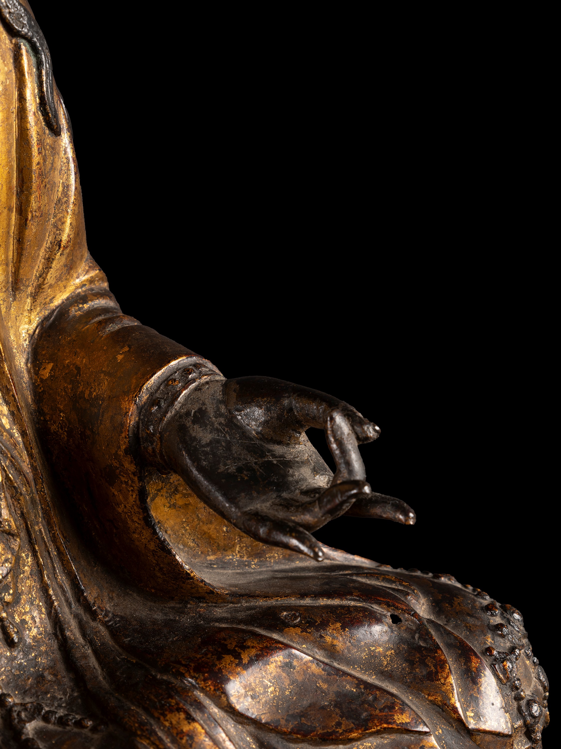 Gwanseum Bosal, Figura in bronzo dorato, h cm 52, Corea, periodo Goryeo, XII/XIII secolo
