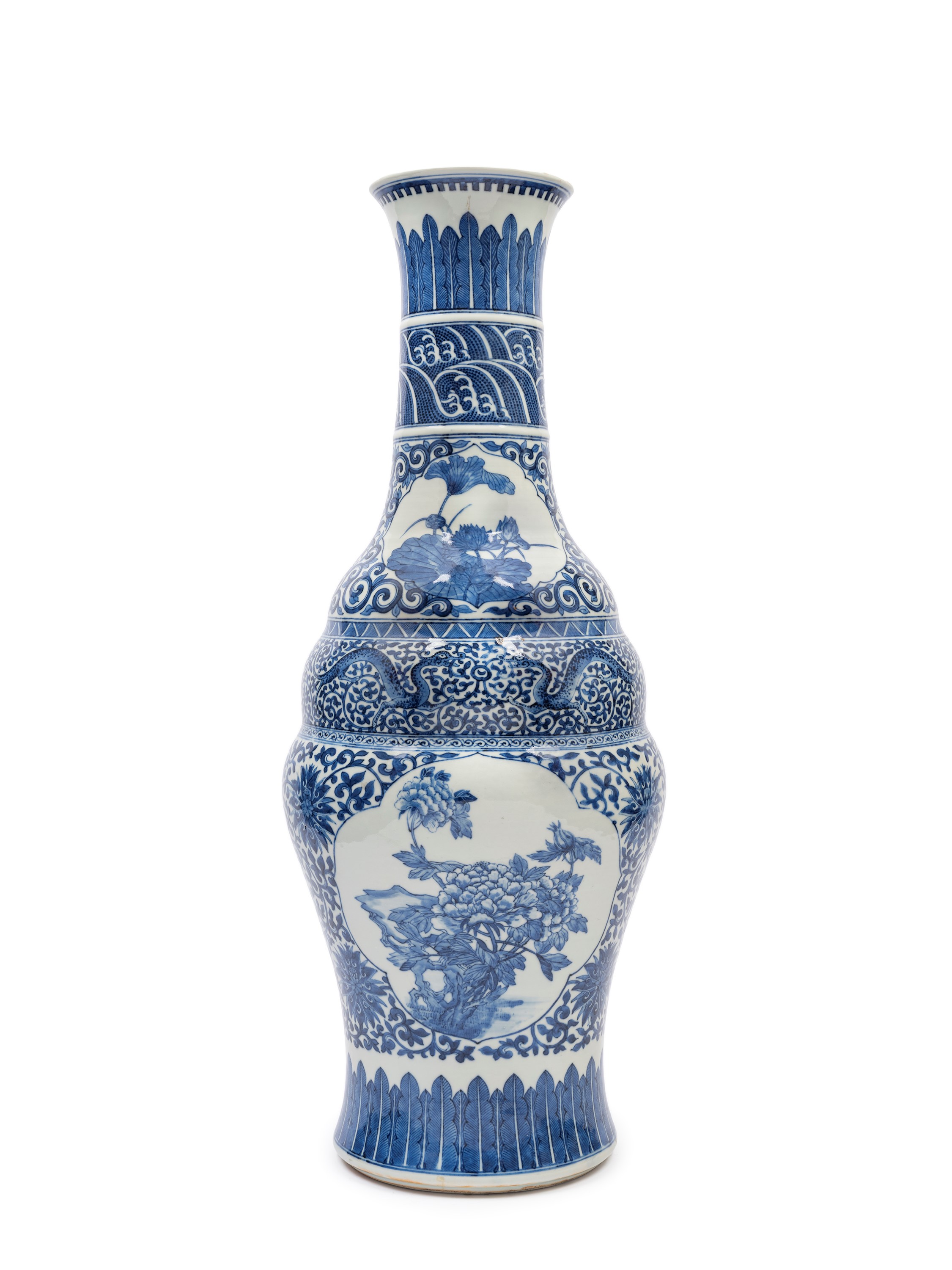 GRANDE VASO IN PORCELLANA BIANCA E BLU