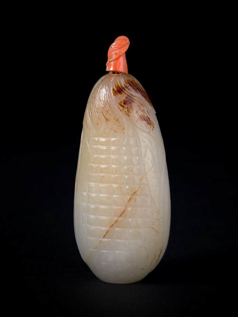 SNUFF BOTTLE IN GIADA