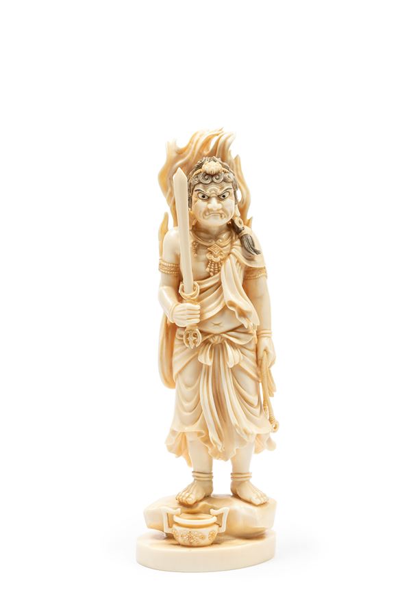 ☼AN IVORY OKIMONO