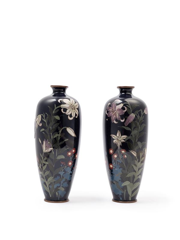 COPPIA DI VASI IN SMALTO CLOISONNÉ