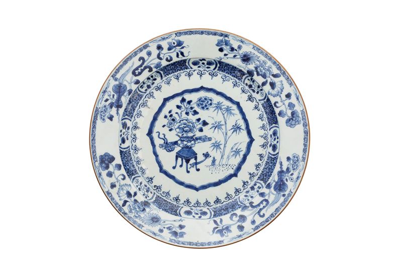 PIATTO IN PORCELLANA BIANCO E BLU