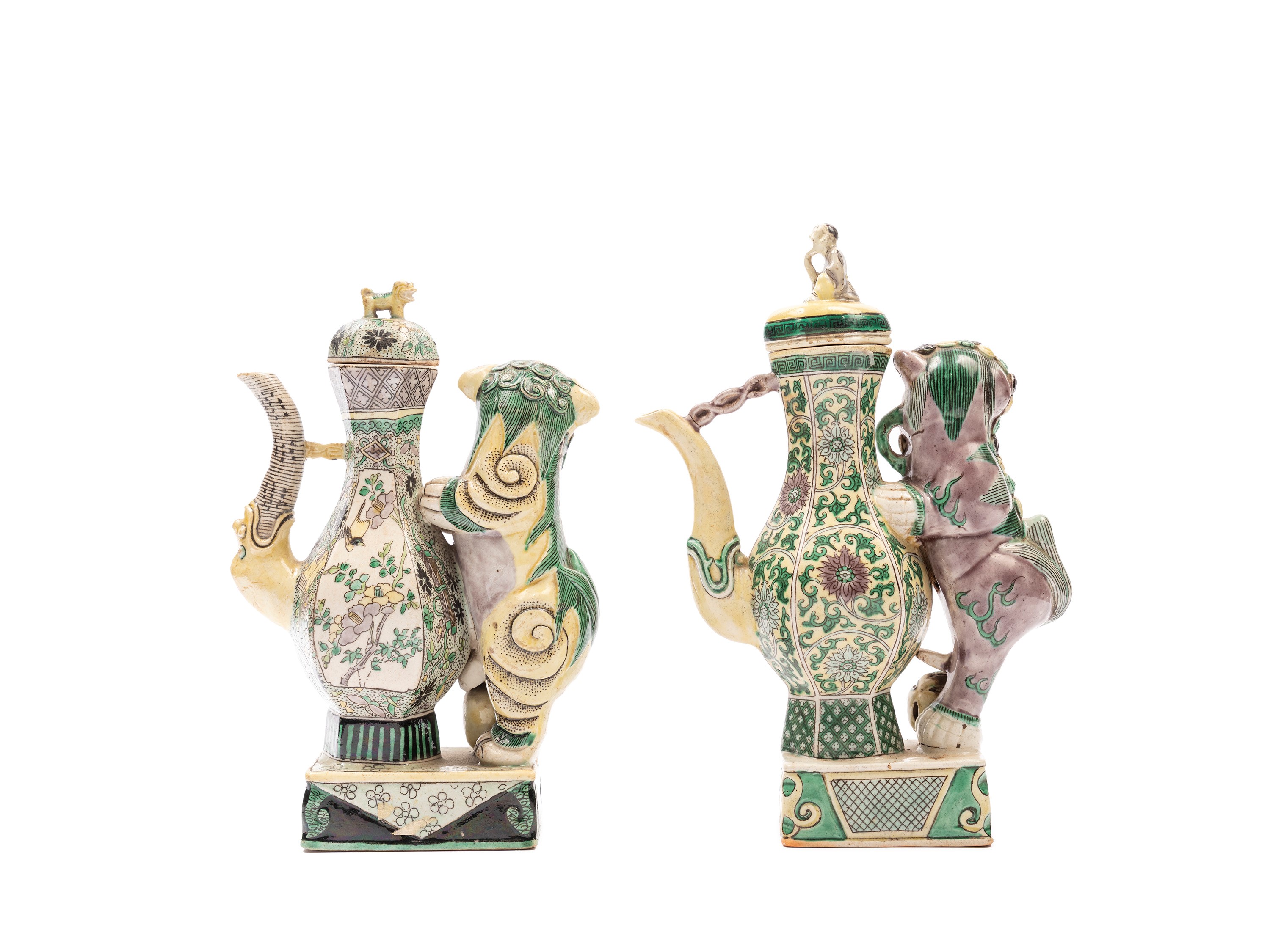 DUE VERSATOI DA VINO IN PORCELLANA FAMIGLIA VERDE