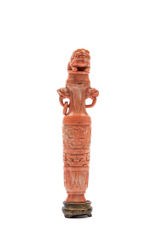 ☼A SMALL MOMO CORAL VASE