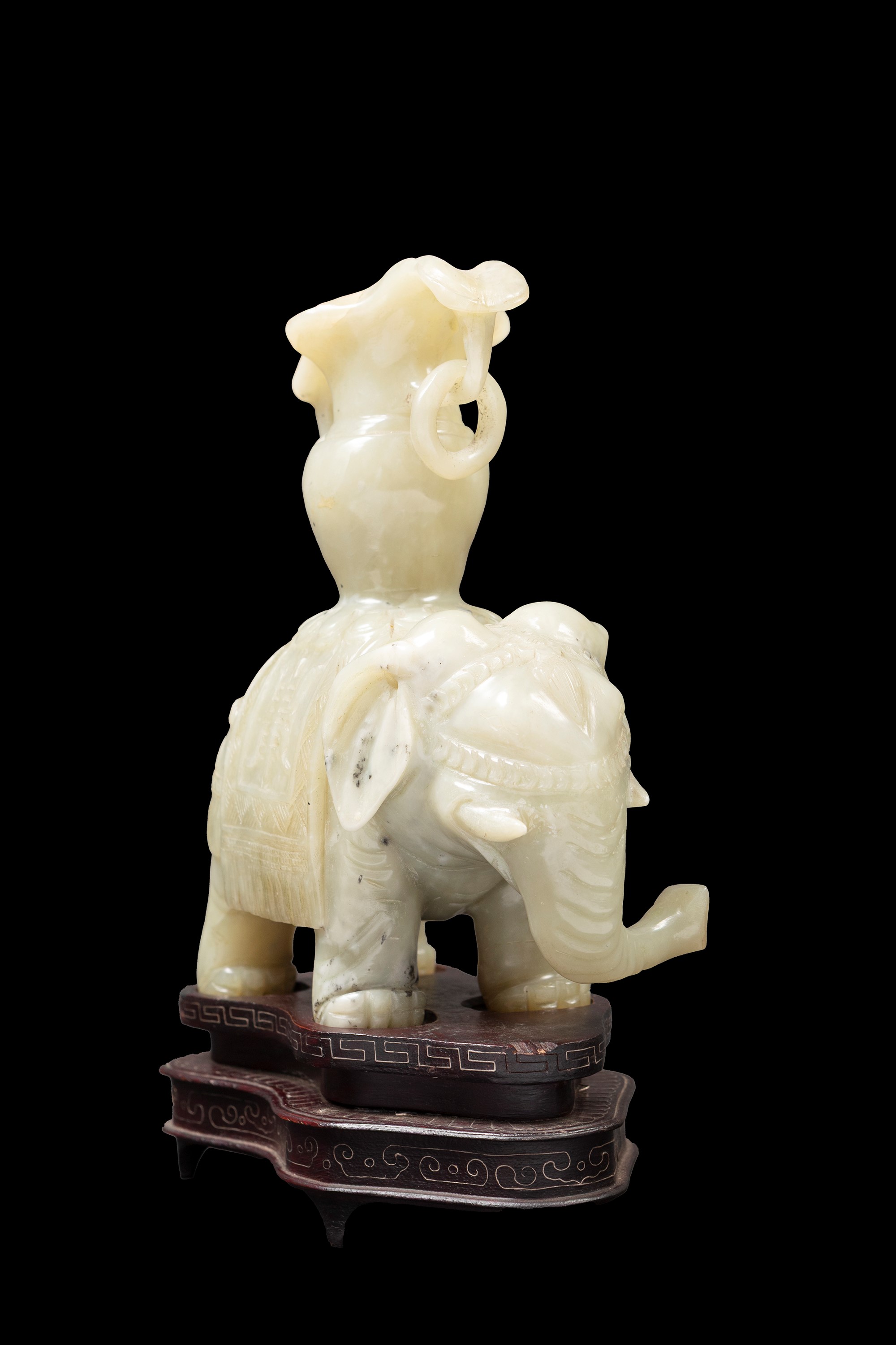 Figura di Elefante in Giada Serpentino
