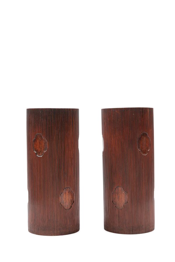 A PAIR OF WOODEN BITONG