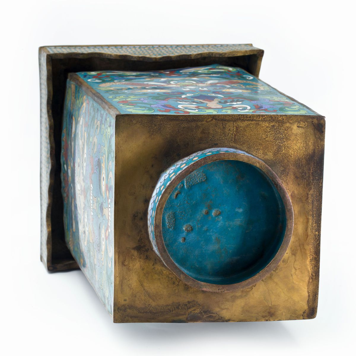 Vaso cloisonné, Cina, fine XIX secolo