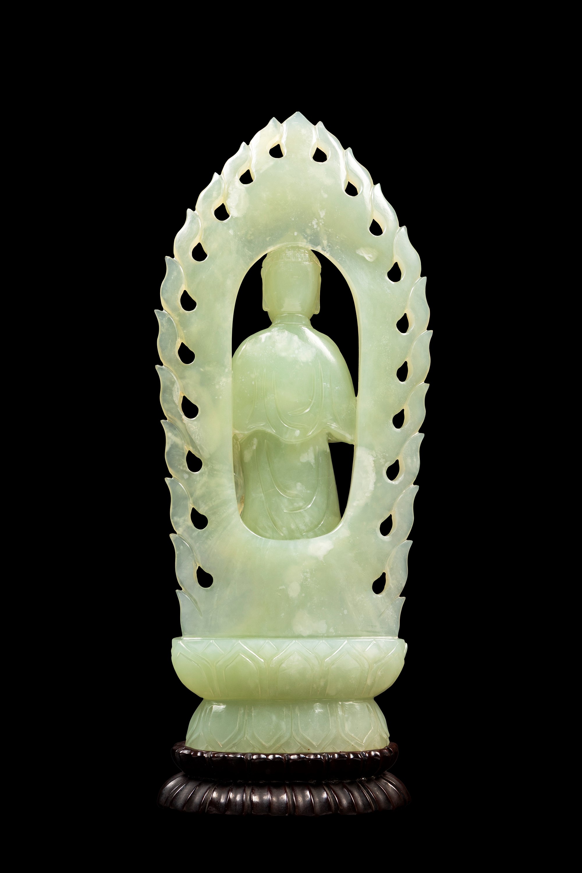 GRANDE SCULTURA IN GIADA SERPENTINO