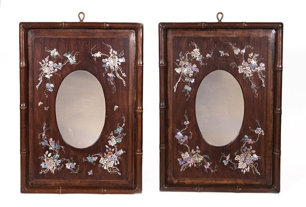  PAIR OF WOOD MIRRORS   (Vietnam, 19th / 20th century)  - Auction Fine Asian Art - Marcopolo srl - Marcopolo Asian Art Auction Milano