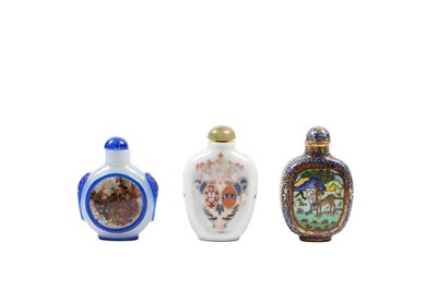 Tre Snuff Bottles