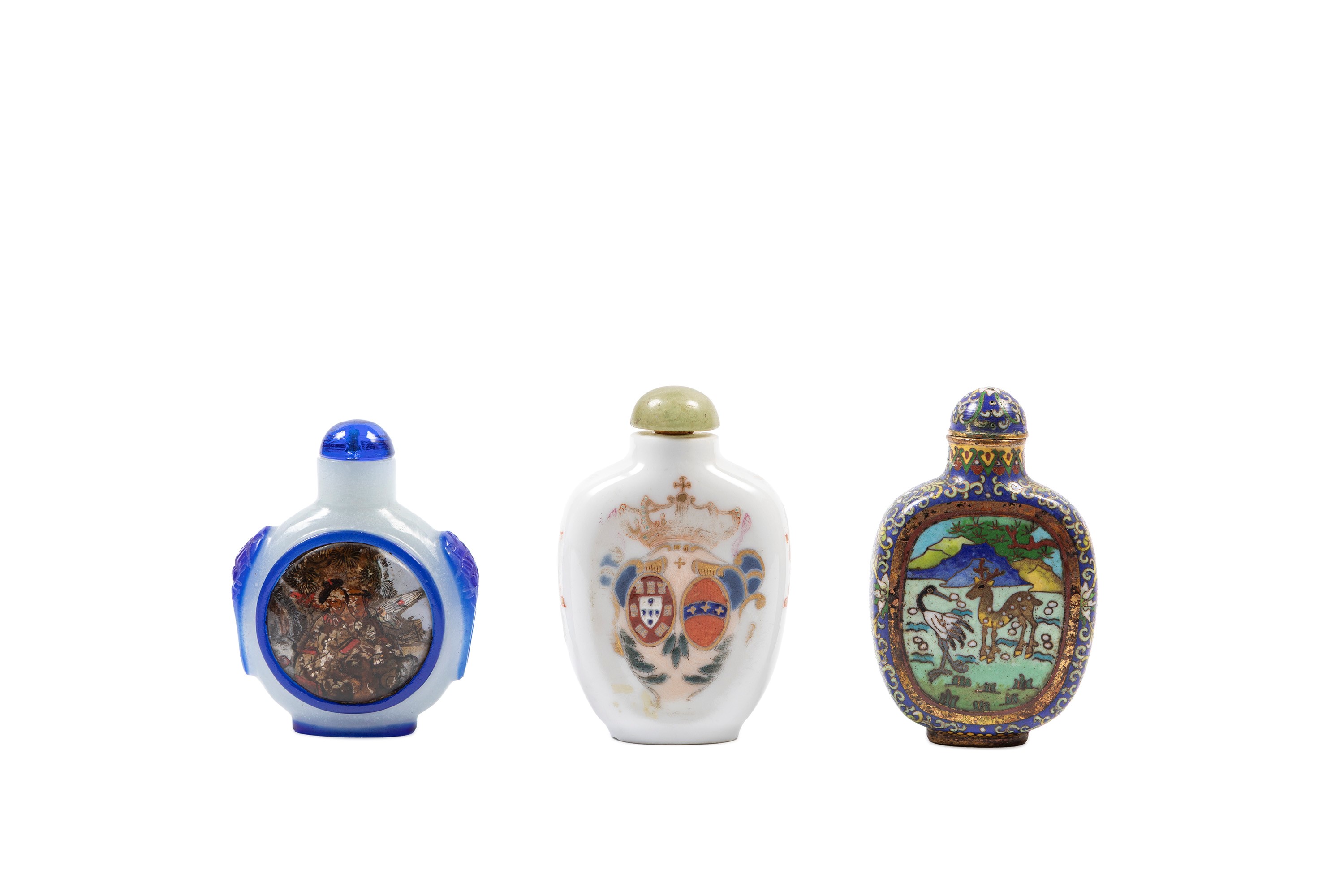 Tre Snuff Bottles
