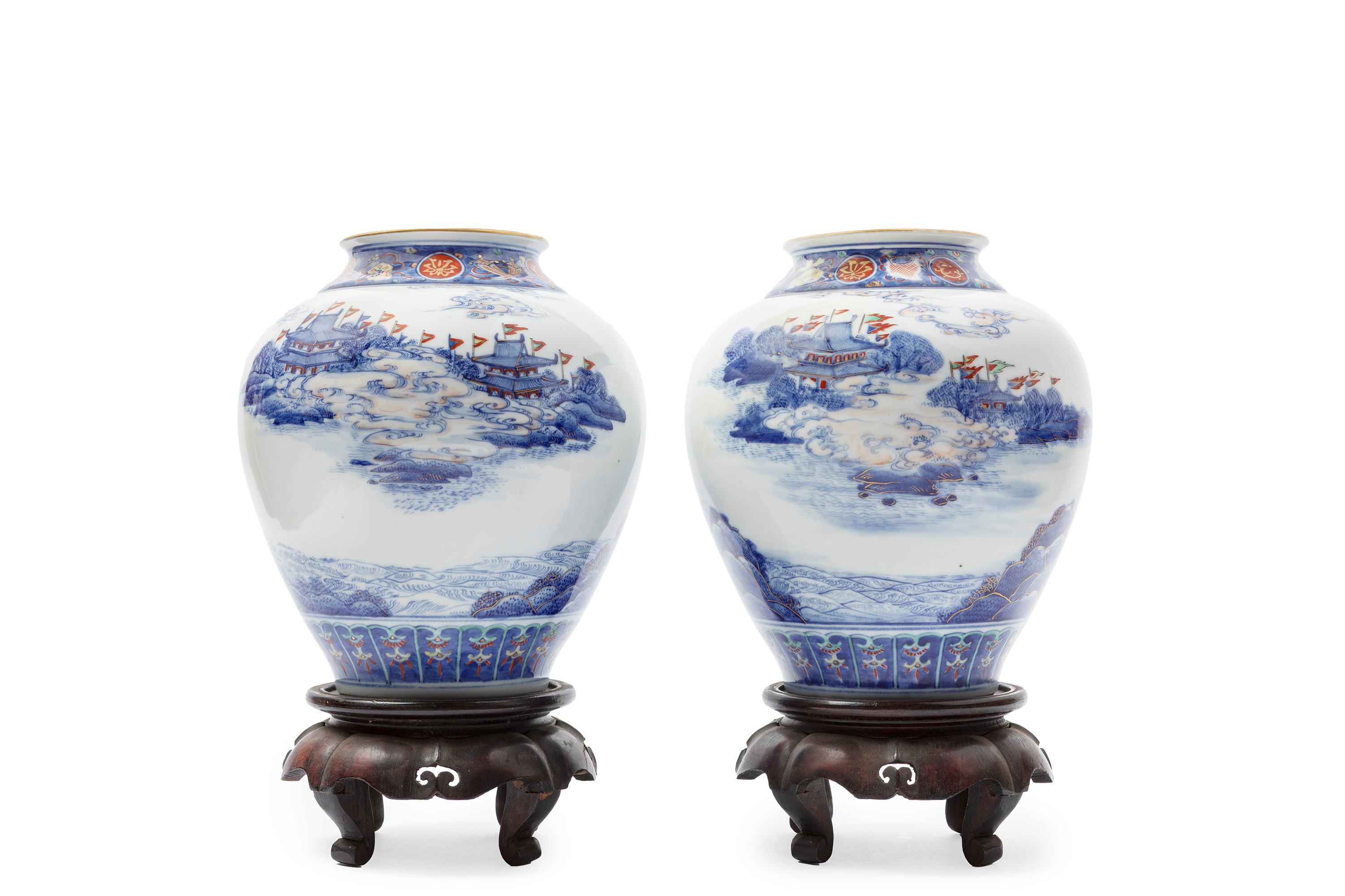 Coppia di Vasi in Porcellana Imari