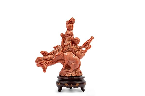 ☼A CORAL SCULPTURE