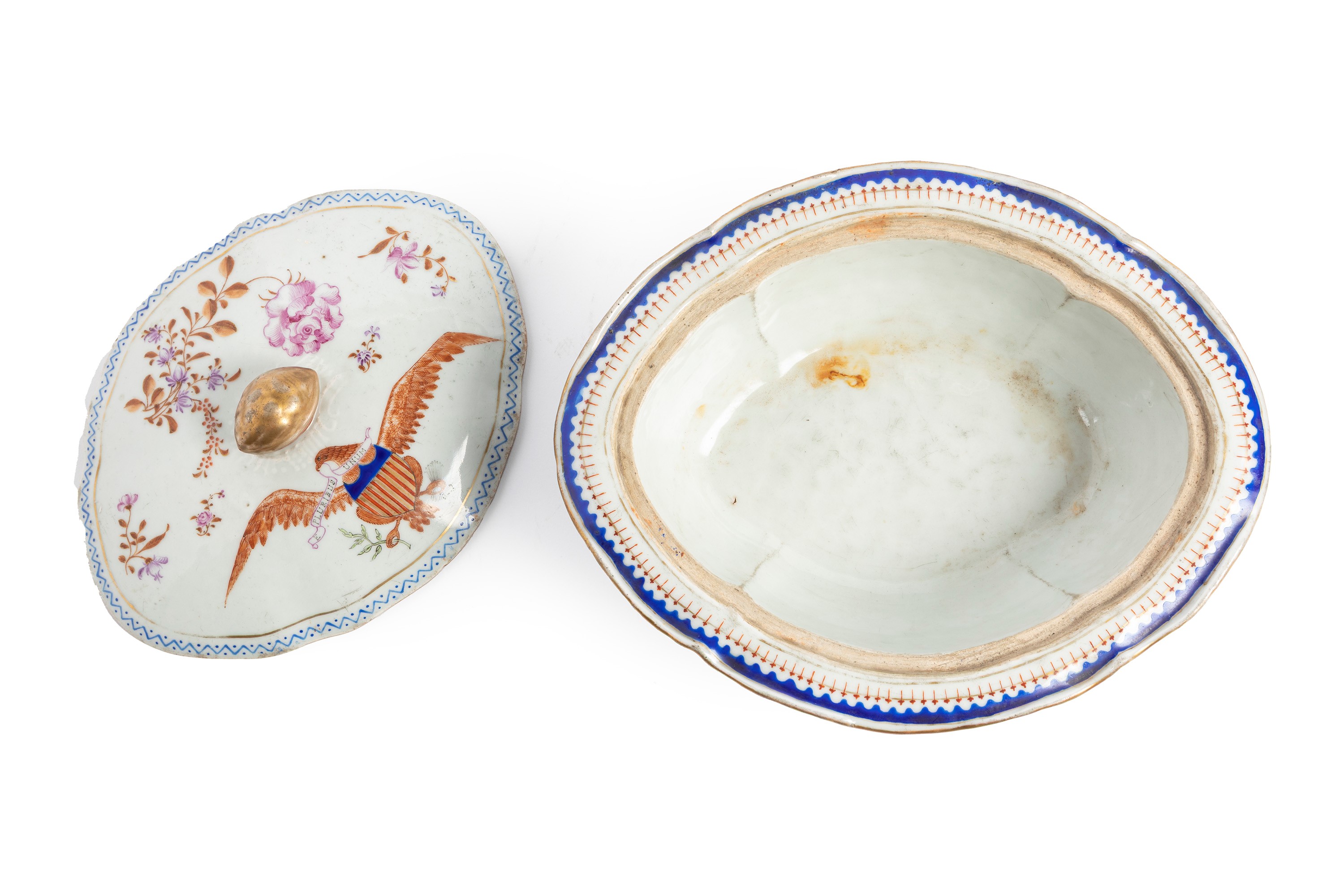 ZUPPIERA CON COPERCHIO IN PORCELLANA EXPORT