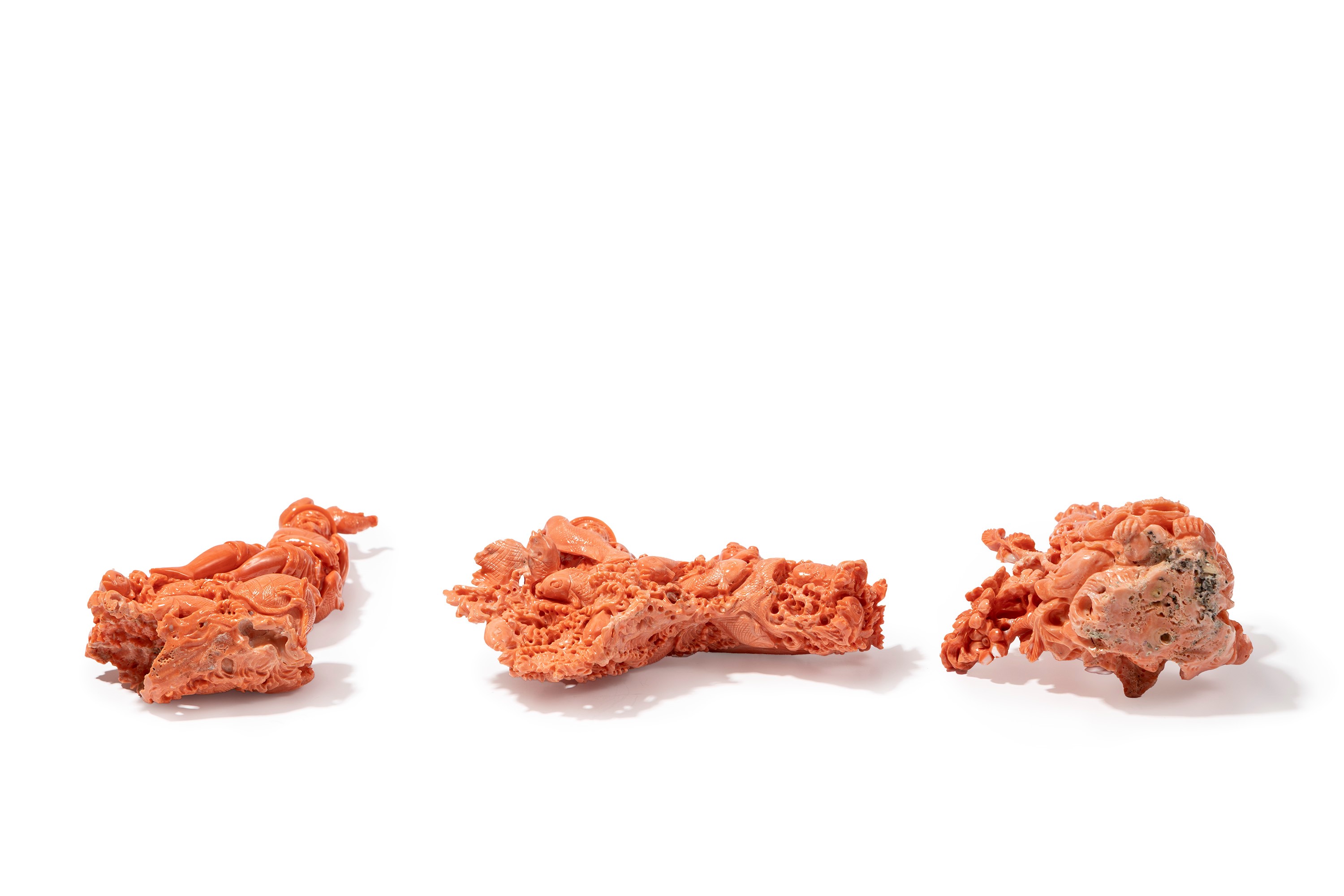 ☼TRE SCULTURE IN CORALLO ROSSO MOMO O CERASUOLO