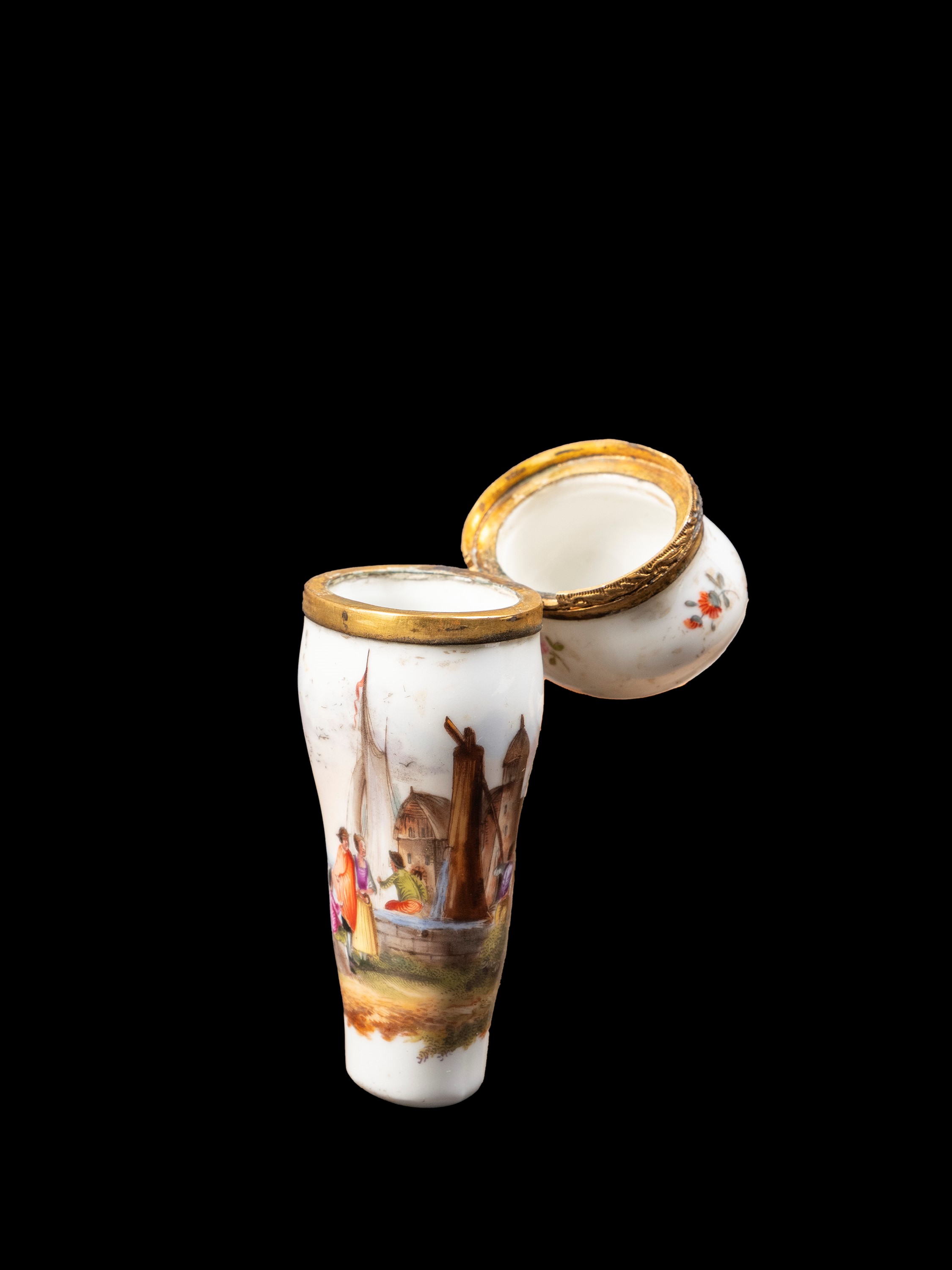 Germania, XIX secolo, Etui in porcellana con scena portuale