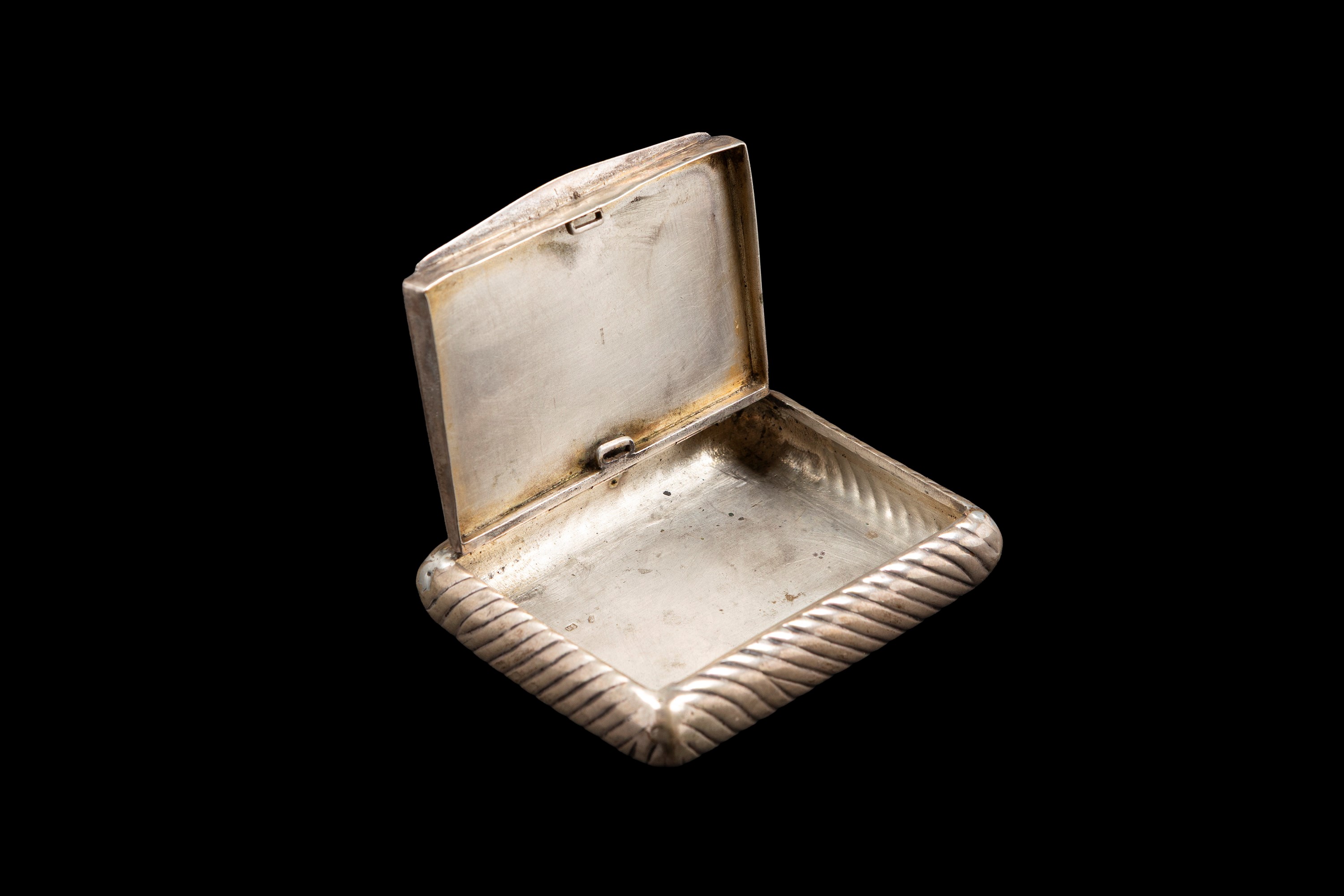 PORTASIGARETTE IN ARGENTO E SMALTO