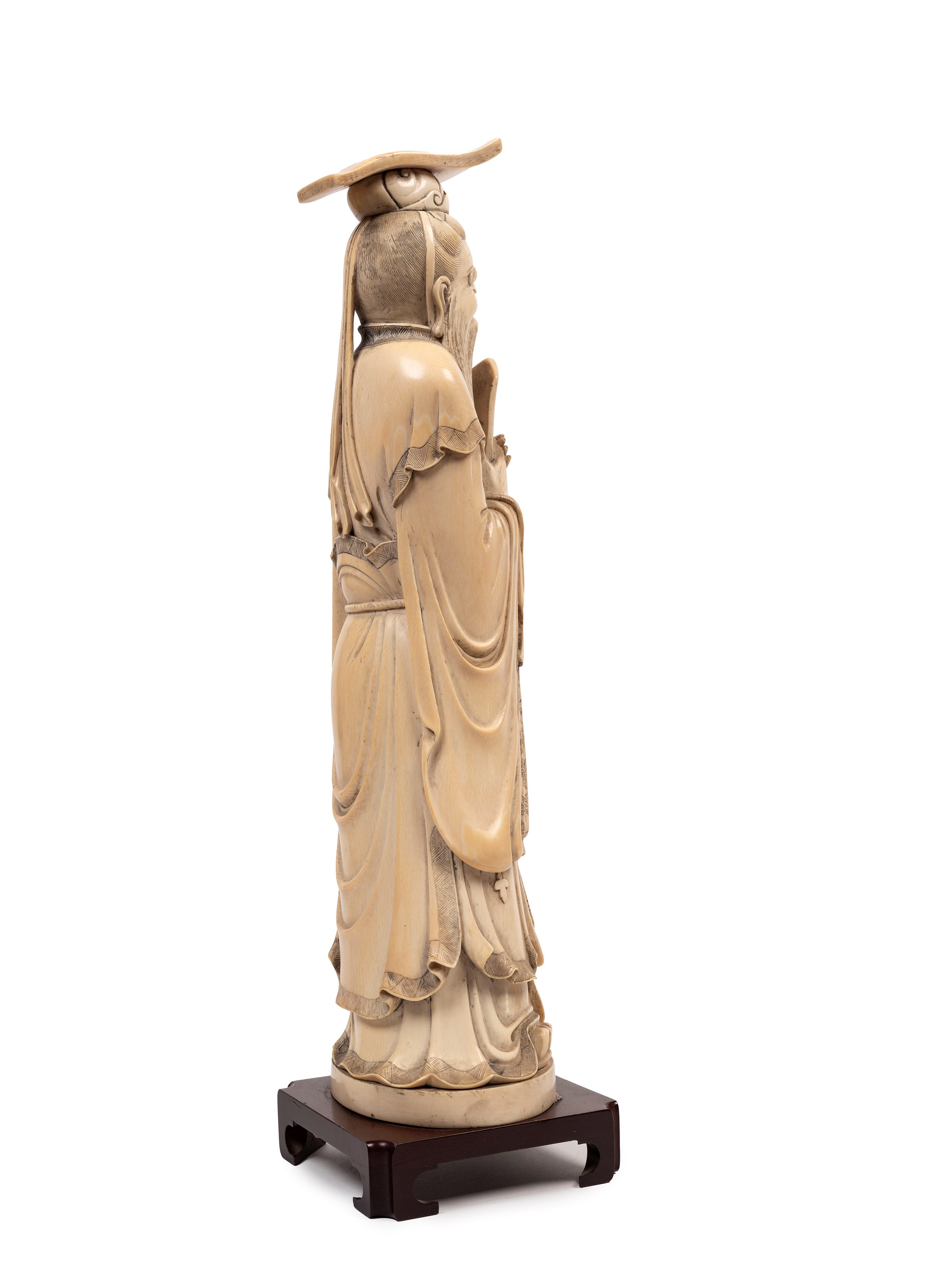 Scultura in avorio raffigurante Confucio, Cina XIX/XX secolo