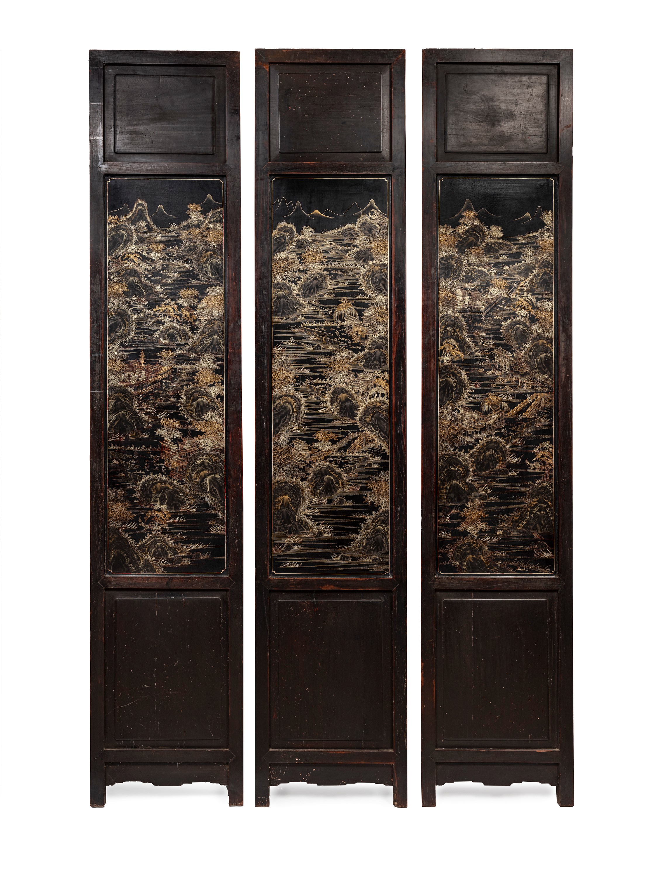 SEI PANNELLI IN LEGNO LACCATO CON INTARSI IN GIADA E PIETRE DURE