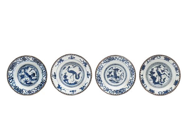 FOUR BLUE AND WHITE DISHES