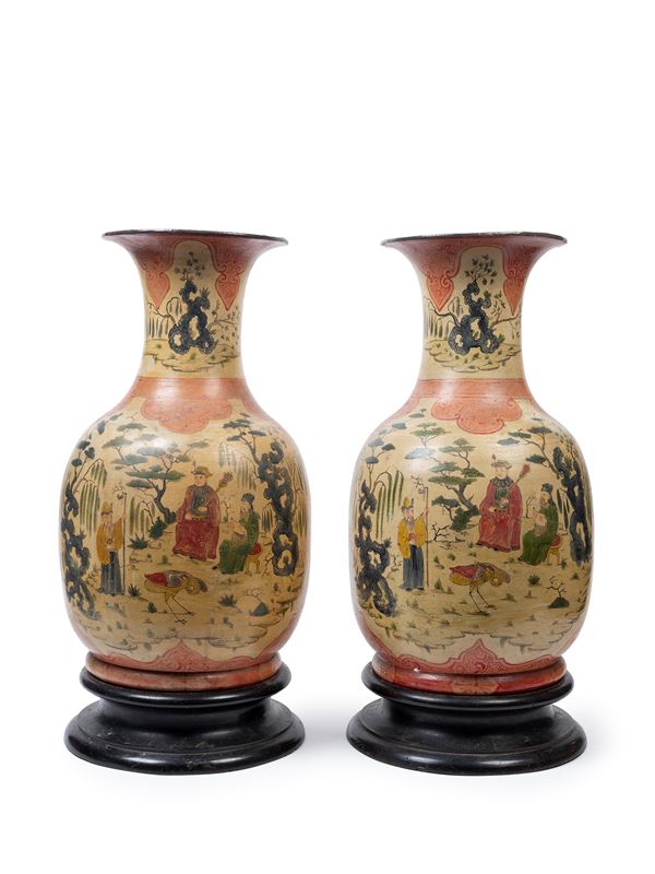 A PAIR OF LACQUERED TERRACOTTA VASES PAINTED IN CHINOISERIE