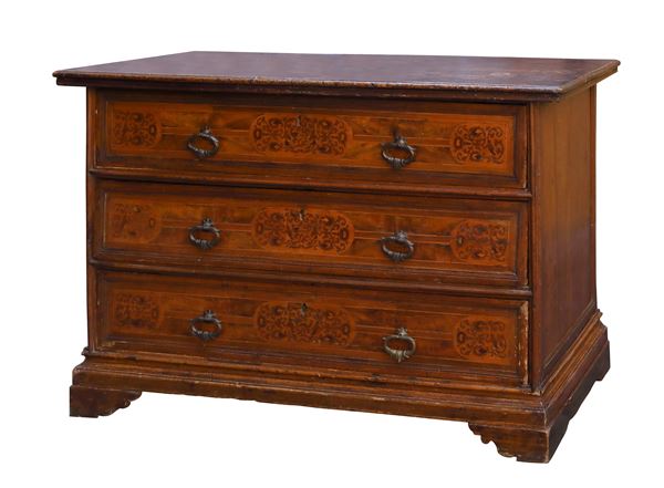 INLAID WRITING DESK IN VARIOUS WOODS