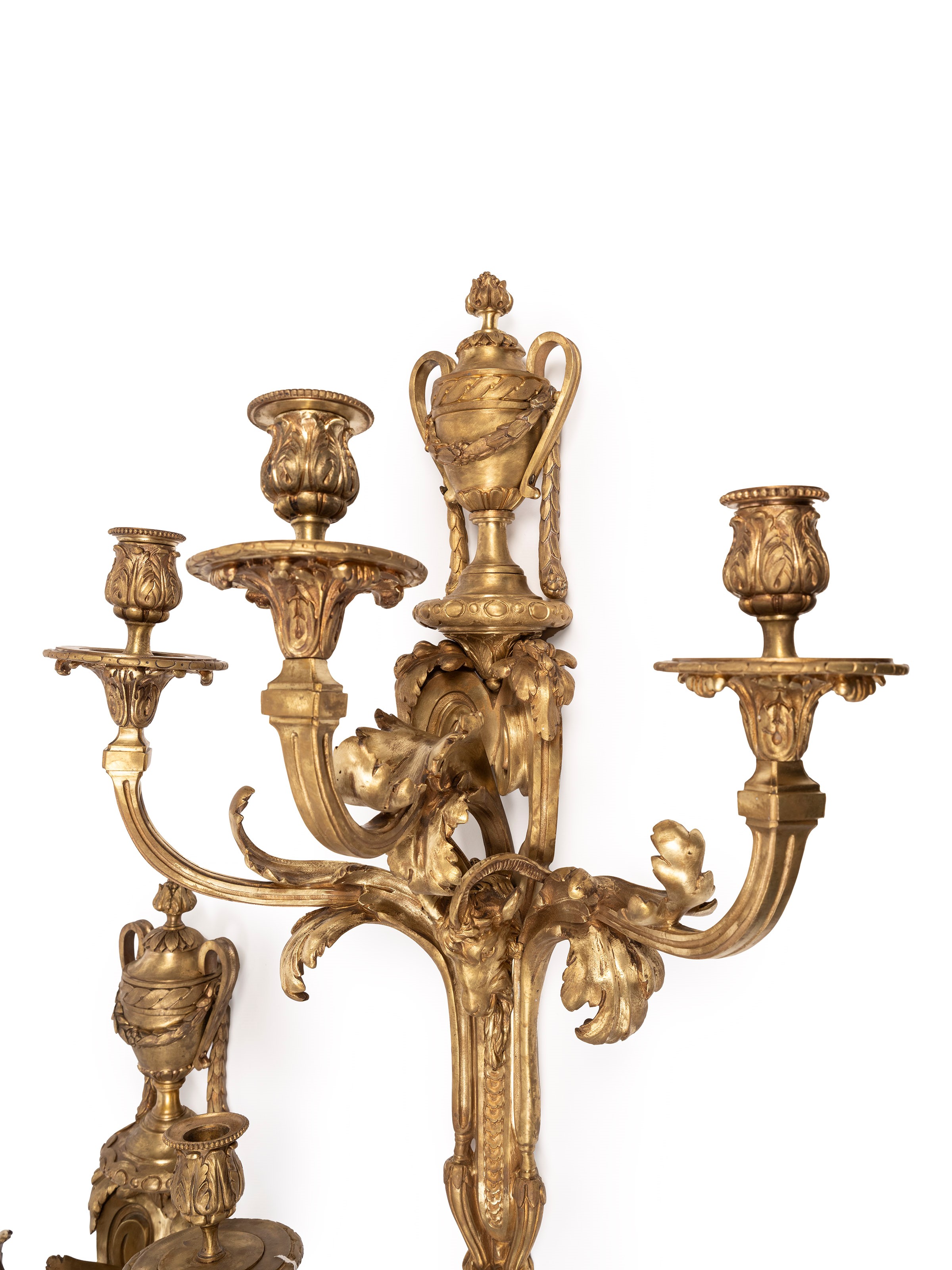 Coppia di appliques in bronzo dorato, fine XIX secolo