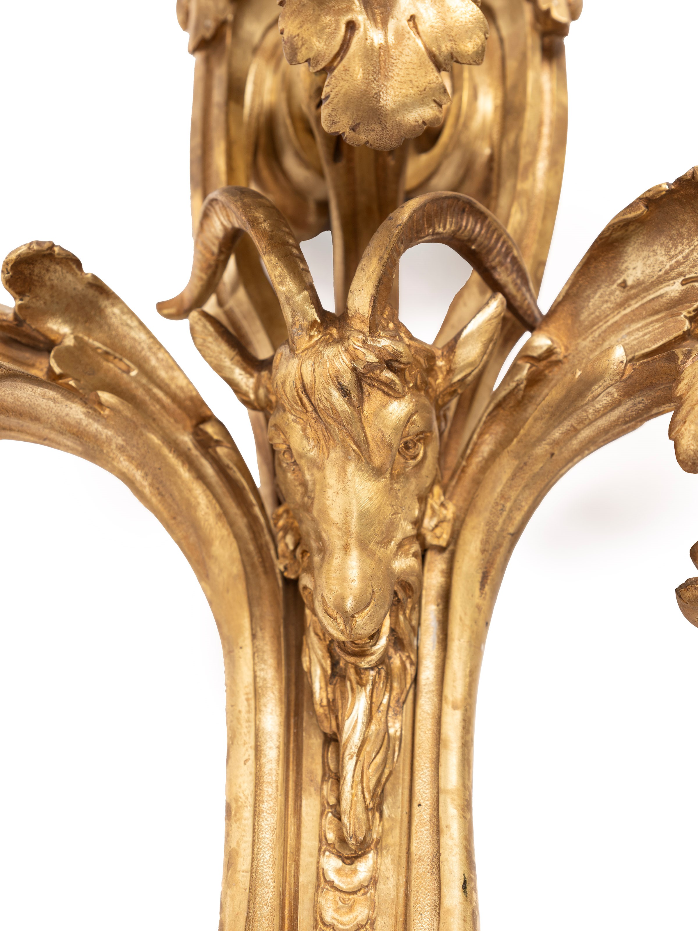 Coppia di appliques in bronzo dorato, fine XIX secolo