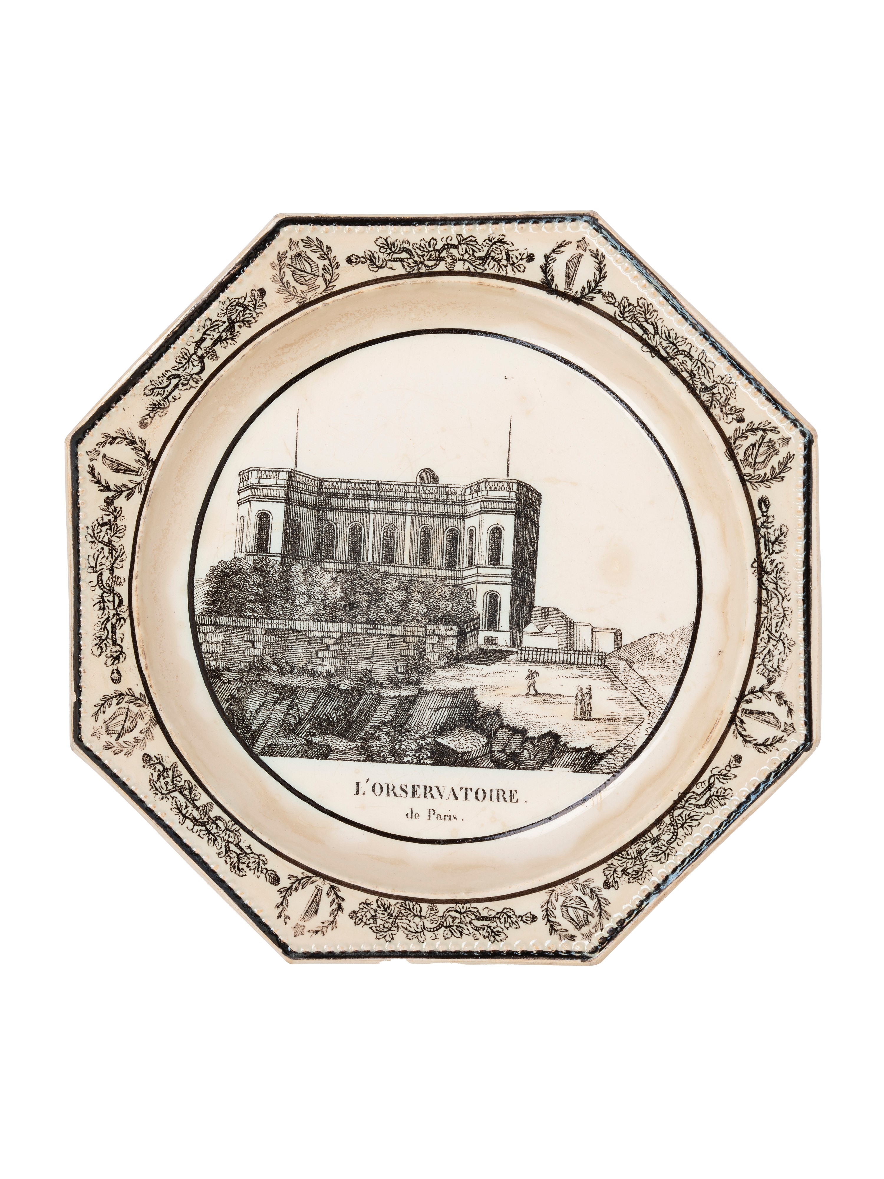 Set di sedici piatti decorativi, Creil Théodore, Francia, inizio XIX secolo