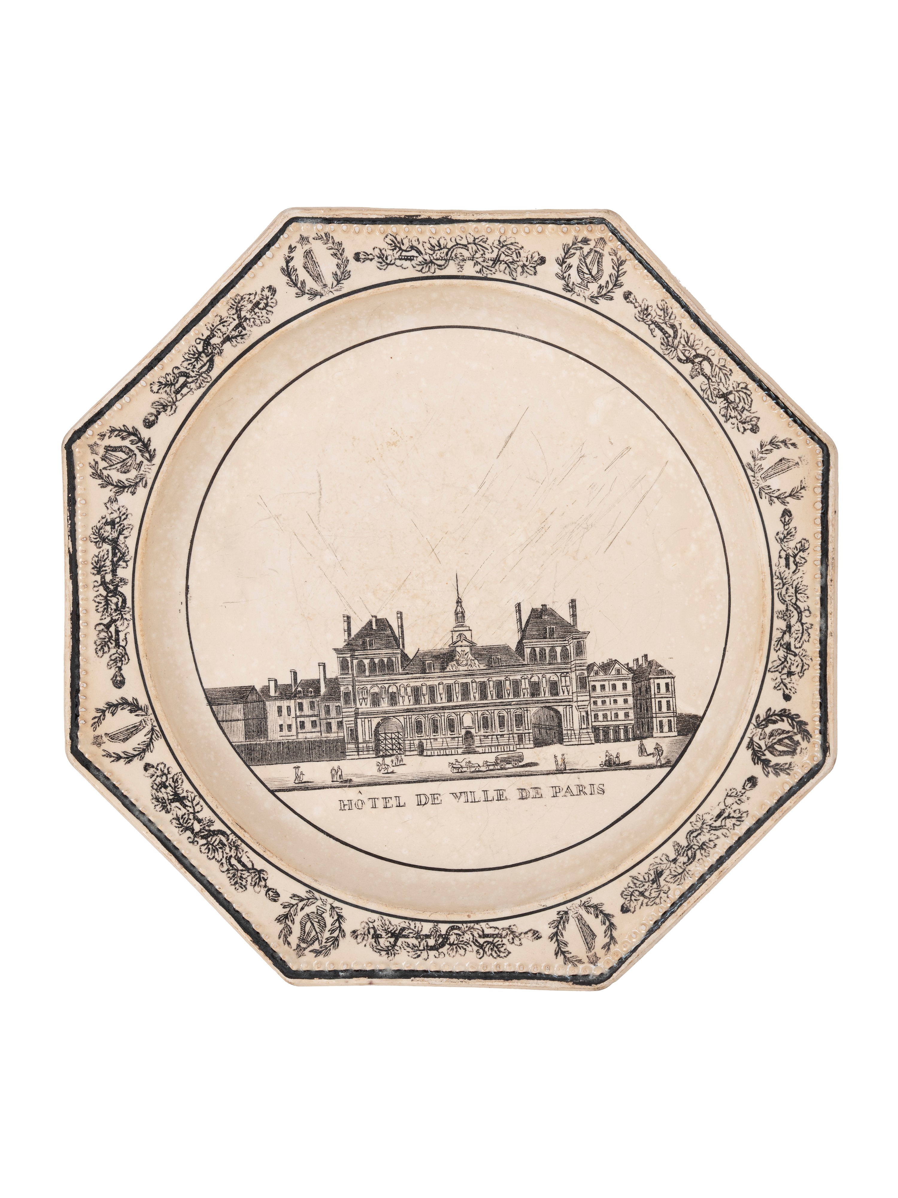Set di sedici piatti decorativi, Creil Théodore, Francia, inizio XIX secolo