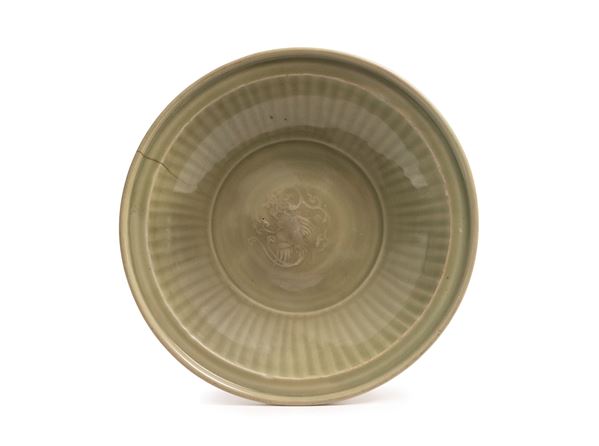 A CELADON PLATE