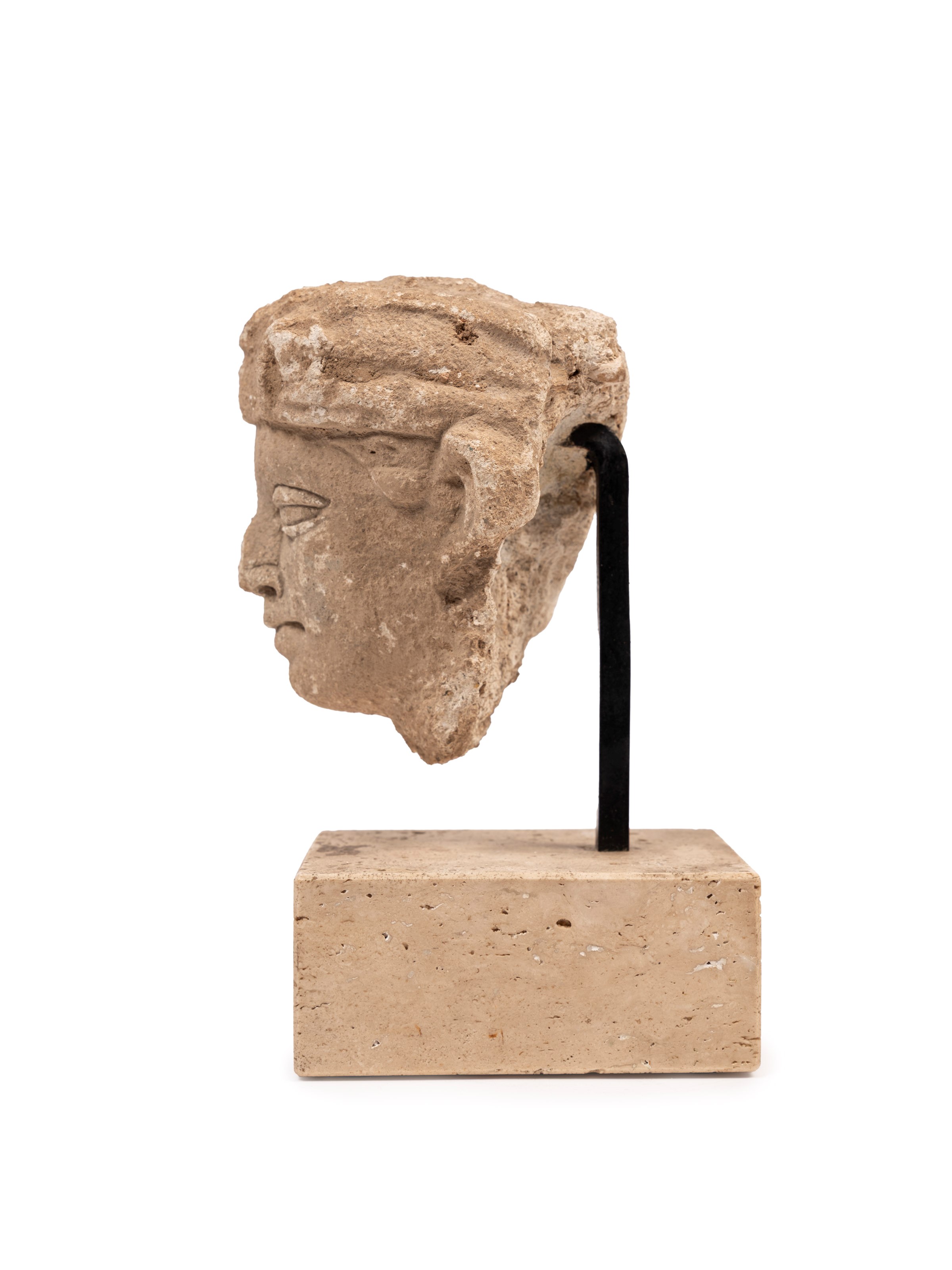 Testa Gandhara in stucco, h 25 cm