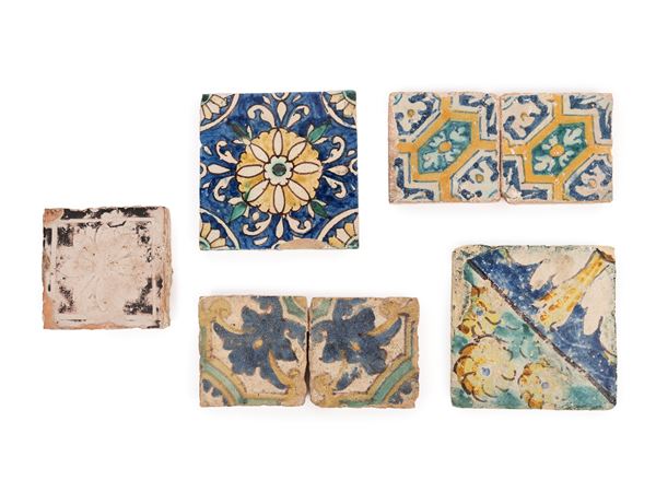 ANTIQUE TILES