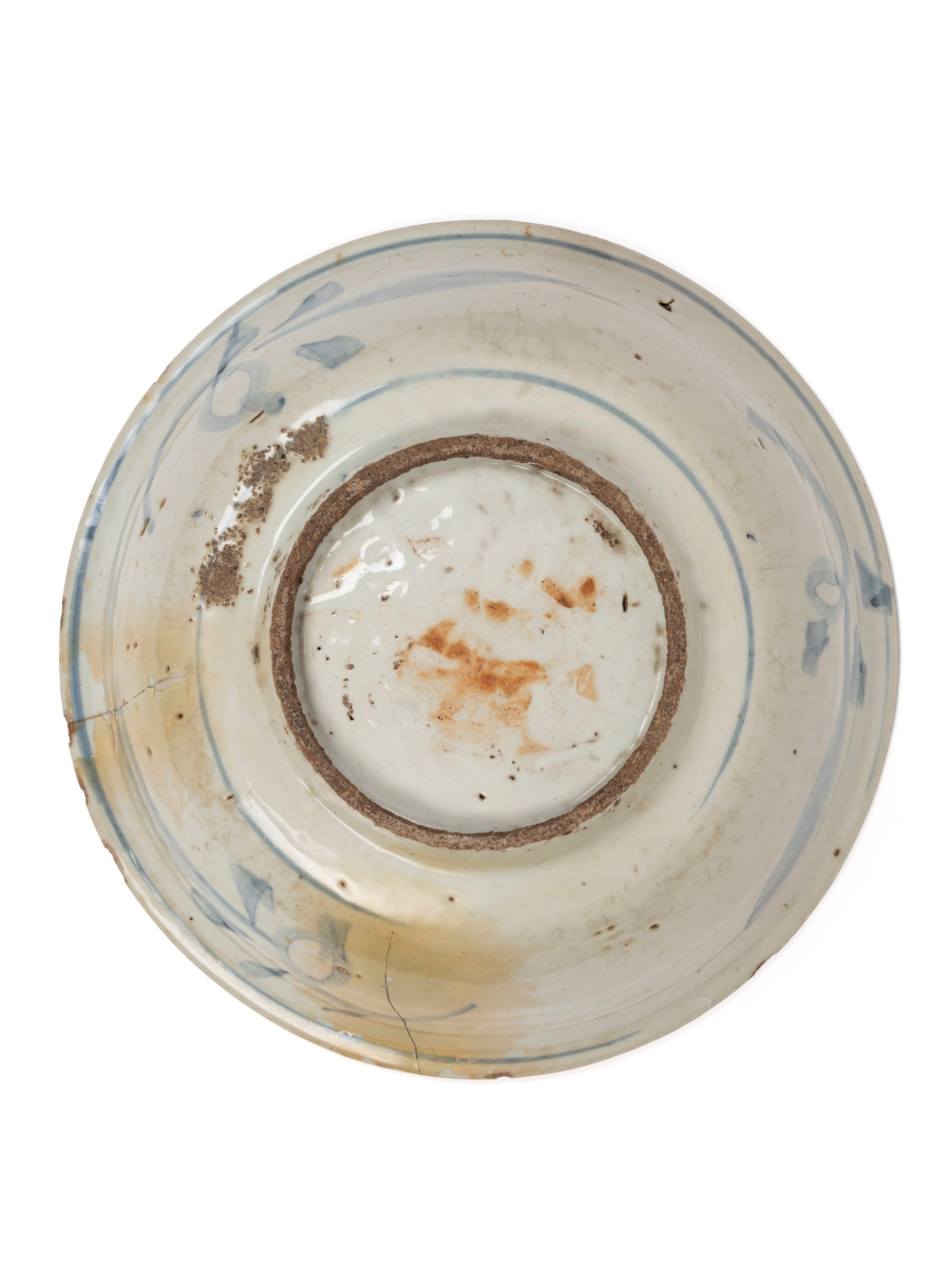 GRANDE PIATTO IN PORCELLANA BIANCA E BLU