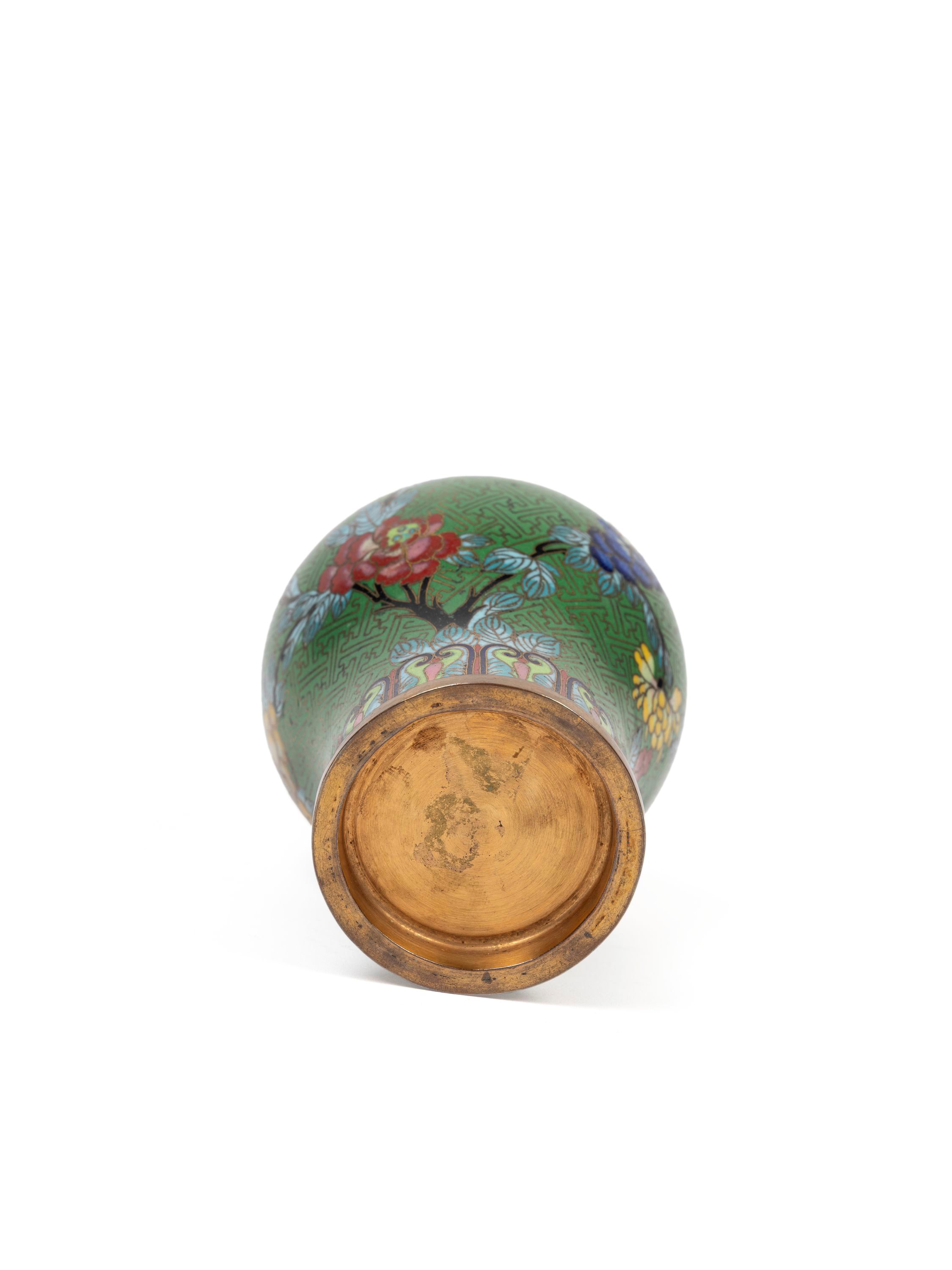 PICCOLO VASO IN SMALTO CLOISONNÈ