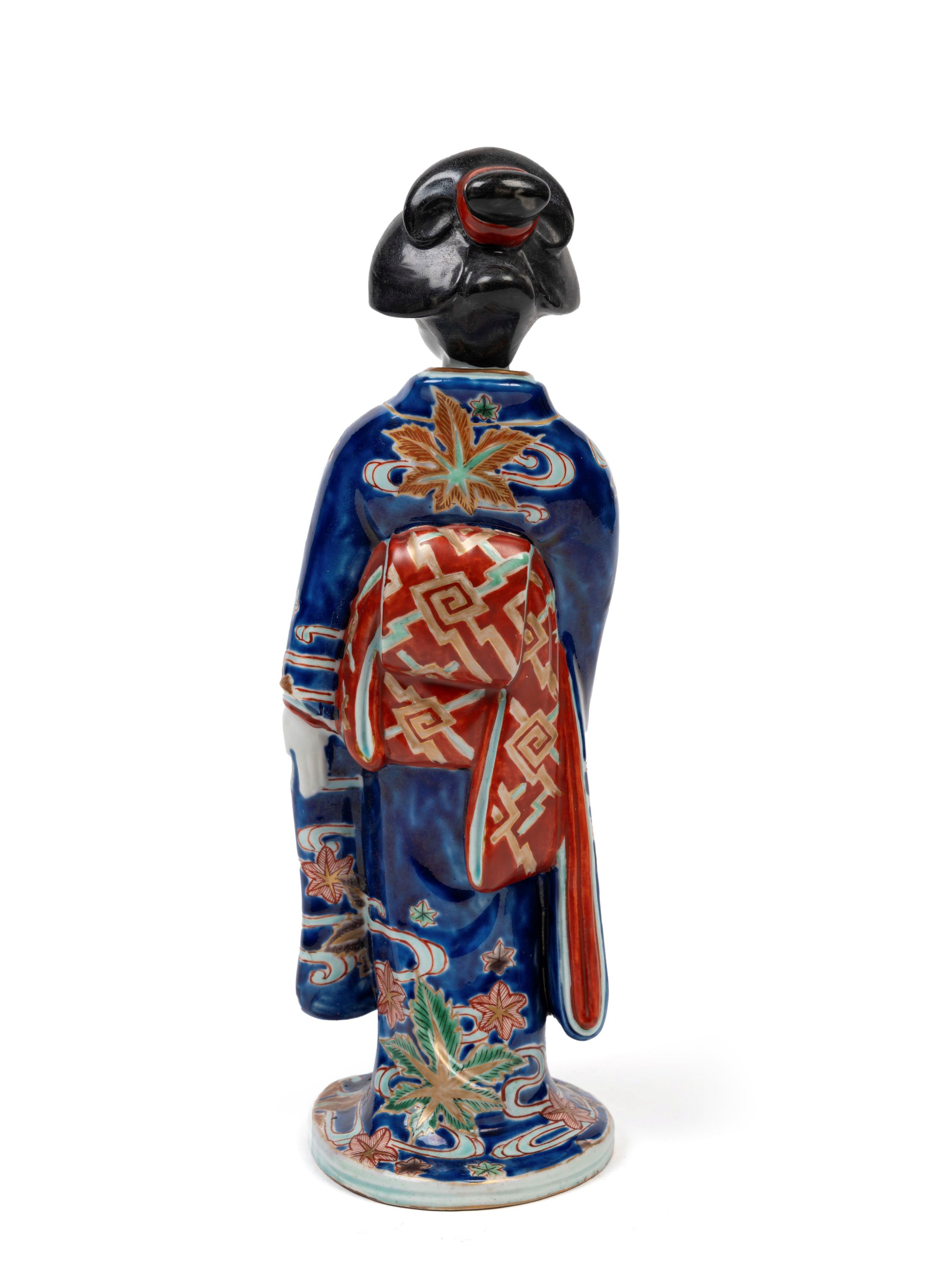 FIGURA IN PORCELLANA KUTANI