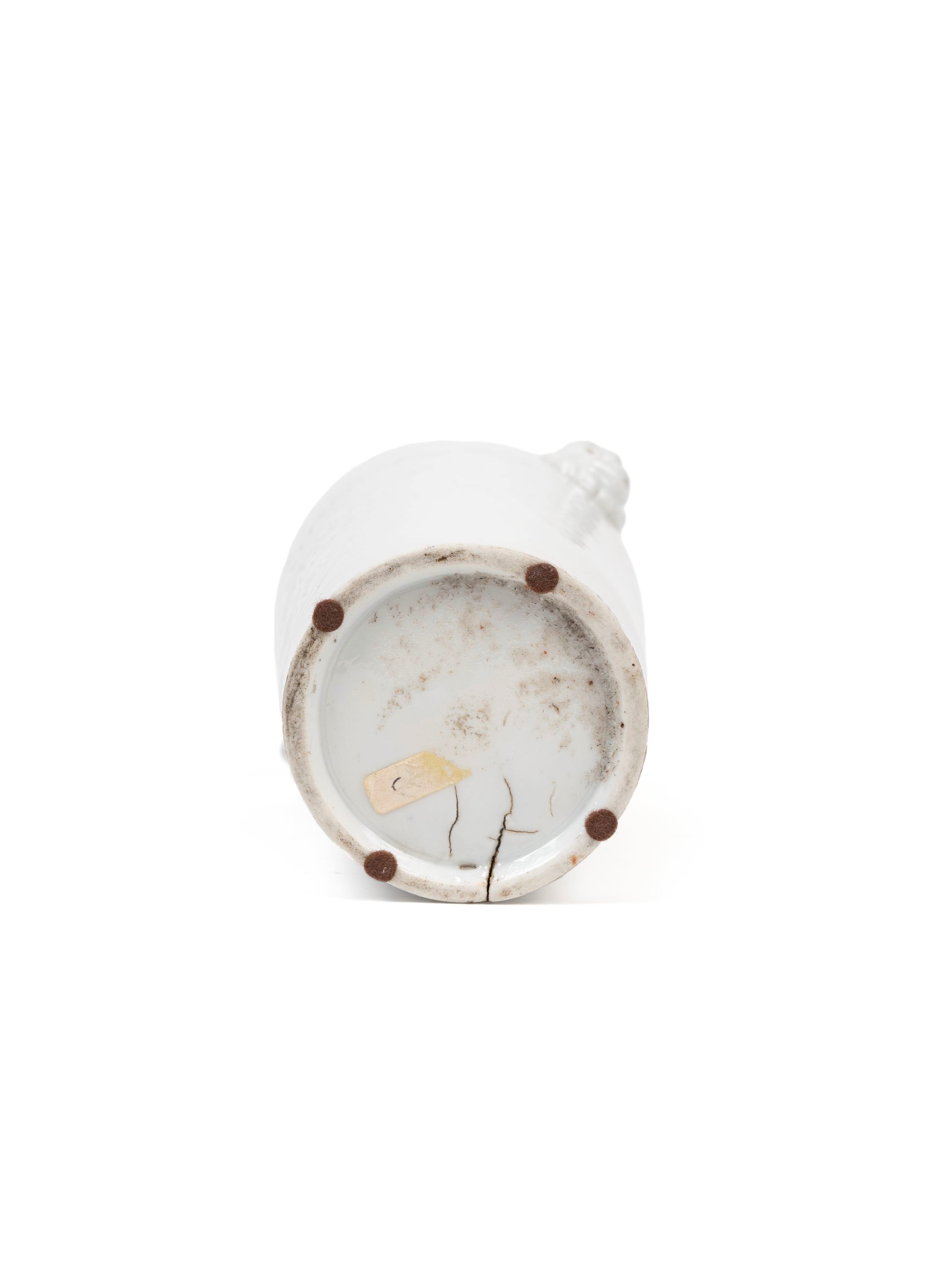 VASO IN PORCELLANA DEHUA