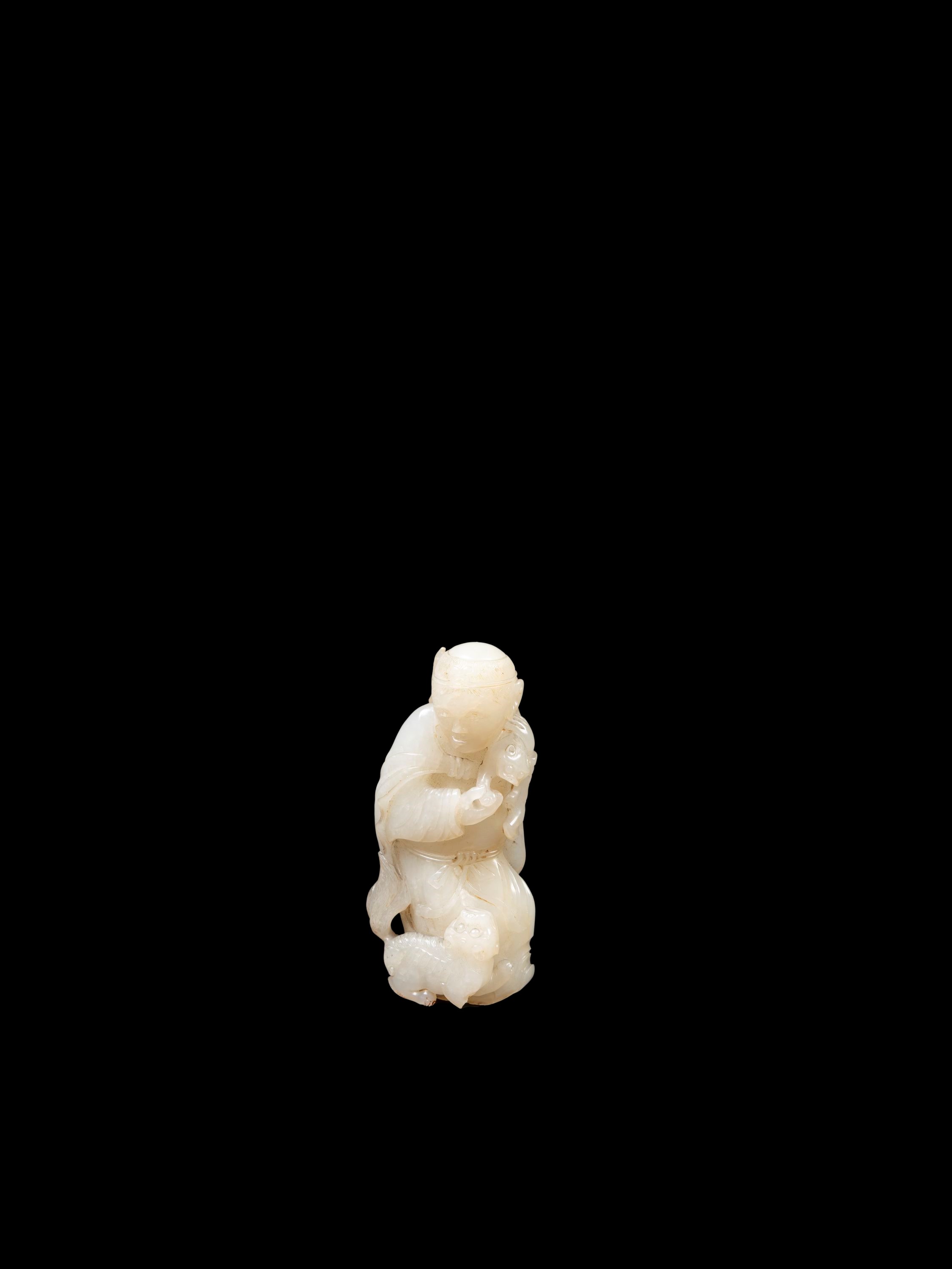 FIGURA IN GIADA BIANCA