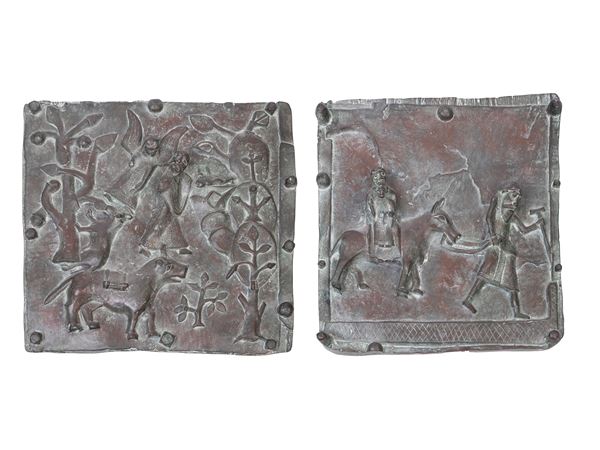 PAIR OF BRONZE PLAQUES DECORATED IN RELIEF WITH RELIGIOUS SUBJECTS