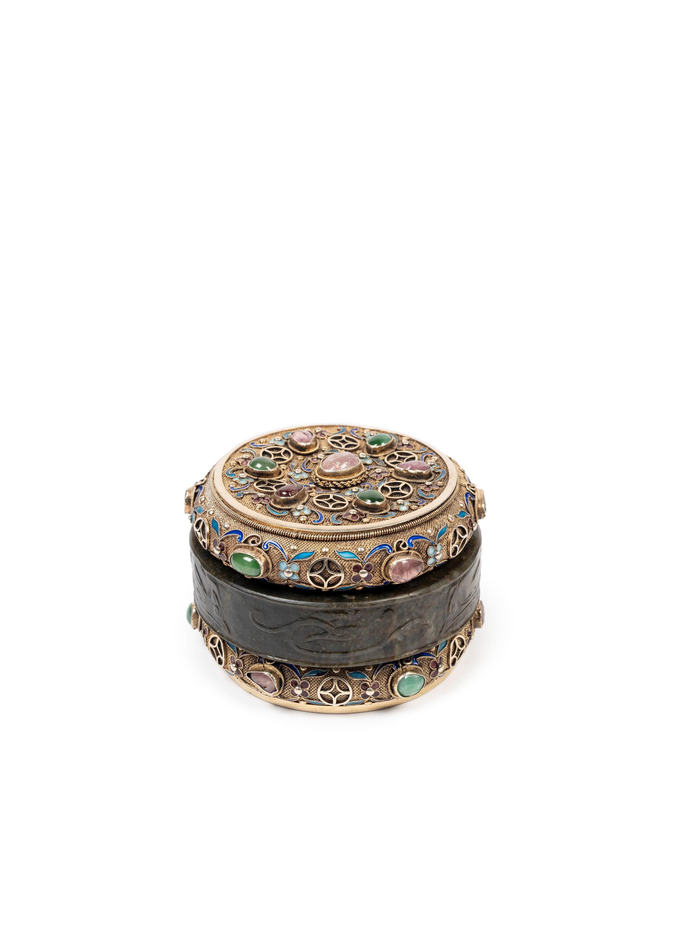 Scatola in argento e giada, con pietre dure, Cina, XX secolo